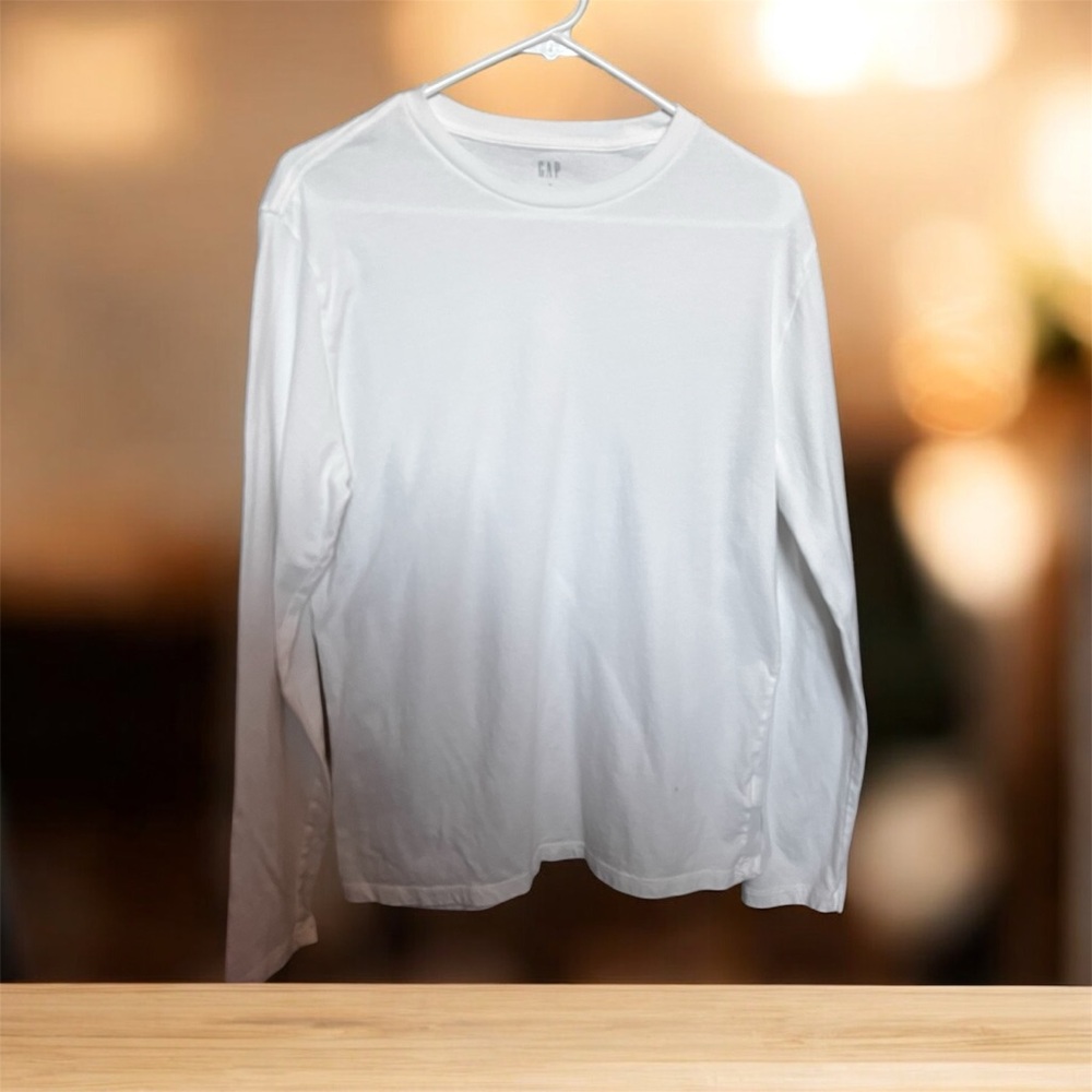 Gap Men’s Long Sleeve Shirt – Size Medium